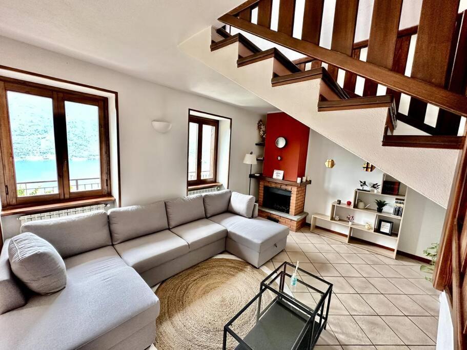 3Br Villetta Con Panoramica Sul Lago Nesso Bagian luar foto